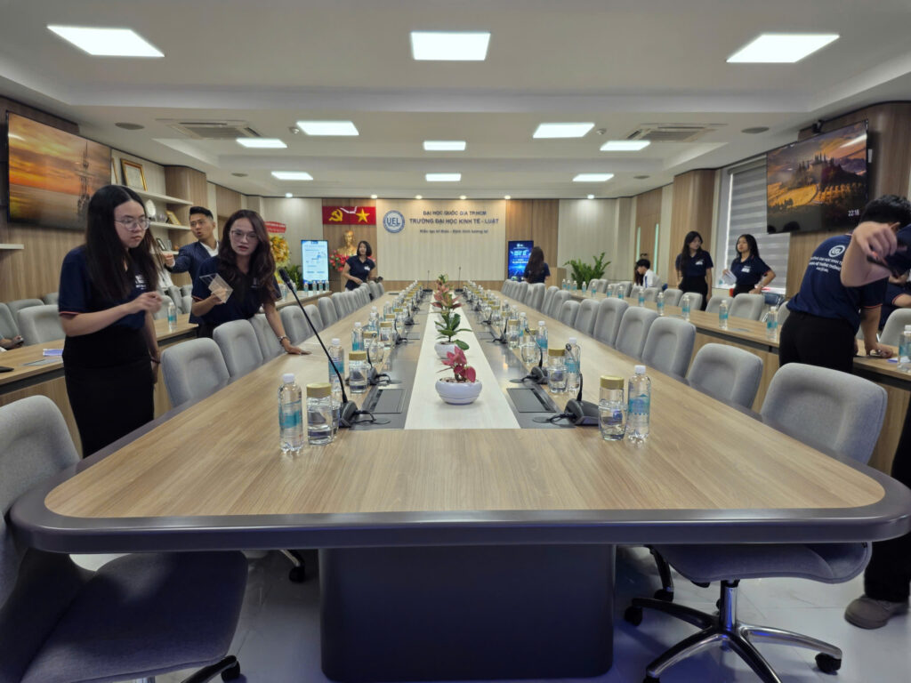 Họp mặt cựu sinh viên khoa