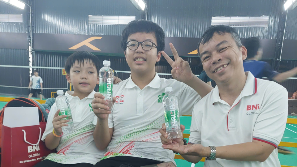 Nawa cùng giải cầu lông của BNI